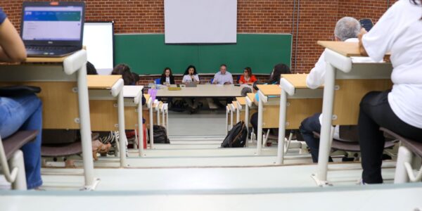 professores-de-universidades-e-instituicoes-federais-encerram-greve
