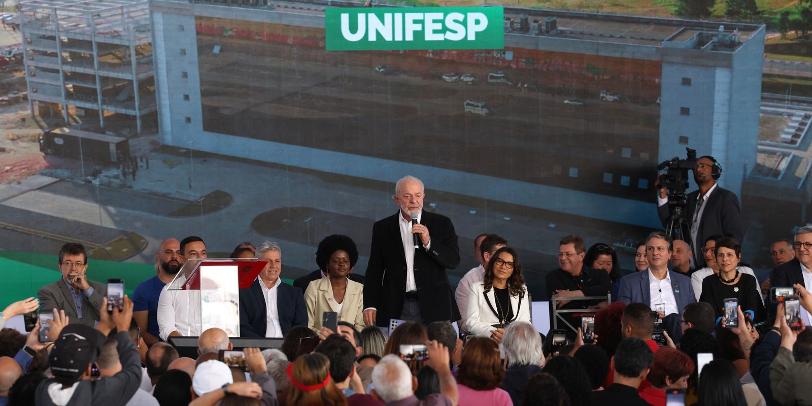 lula-reafirma-compromisso-de-continuar-investindo-em-educacao