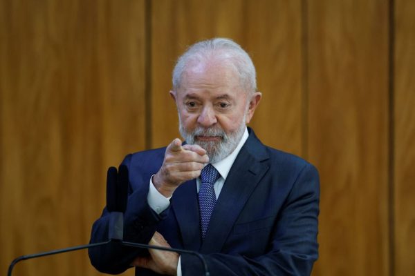 lula-diz-que-ainda-nao-tem-nome-de-quem-vai-presidir-bc-e-que-vai-“escolher-na-hora-certa”