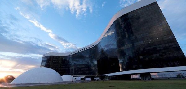 tse-decide-enviar-observadores-para-eleicao-na-venezuela