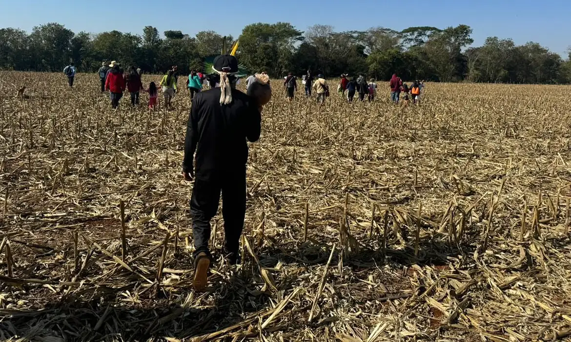 ms:-comitiva-do-governo-federal-visita-areas-de-conflitos-indigenas