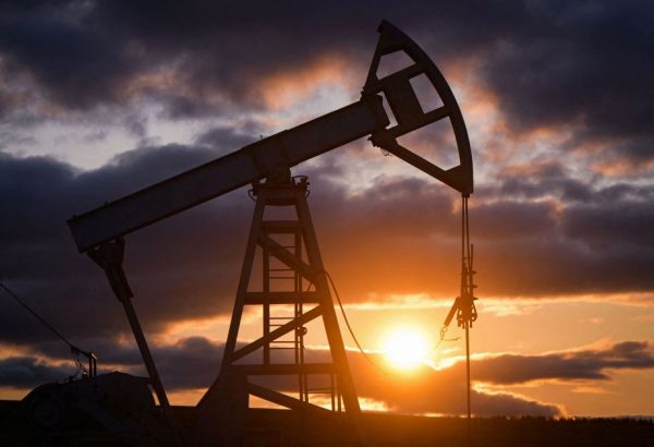 petroleo-atinge-minima-em-um-mes-com-esperanca-de-um-cessar-fogo-em-gaza