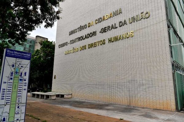 direitos-humanos-aprova-pedido-de-perdao-a-indigenas-kaiowa-por-violacoes-na-ditadura