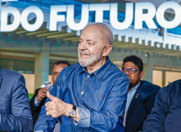 lula-sanciona-lei-que-prorroga-plano-nacional-de-educacao-ate-dezembro-de-2025