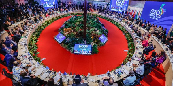 g20:-ministros-de-financas-debatem-revisao-de-fundo-verde