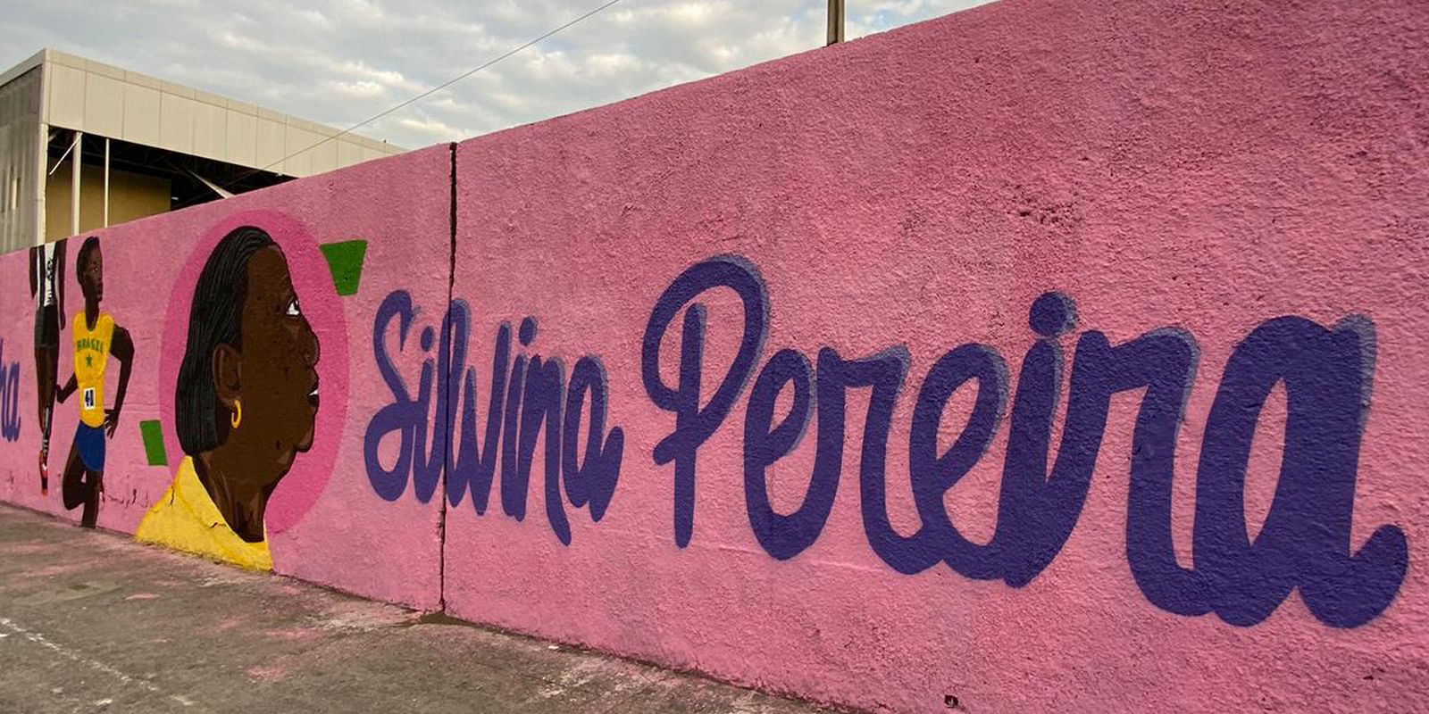 grafite-celebra-atleta-olimpica-e-mulheres-da-mangueira