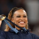 quatro-medalhas-e-feito-historico:-a-participacao-de-rebeca-andrade-em-paris