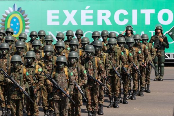exercito-mapeia-riscos-e-desenha-plano-para-2040
