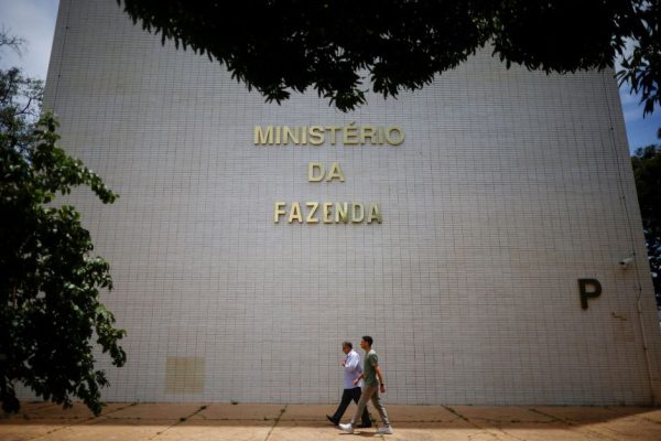 sem-reforma-orcamentaria-adequada,-brasil-caminha-para-colapso-fiscal,-analisa-ex-ministro