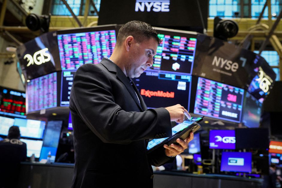 wall-street-opera-sem-direcao-unica-com-cautela-de-investidores-antes-de-dados-de-inflacao-nos-eua