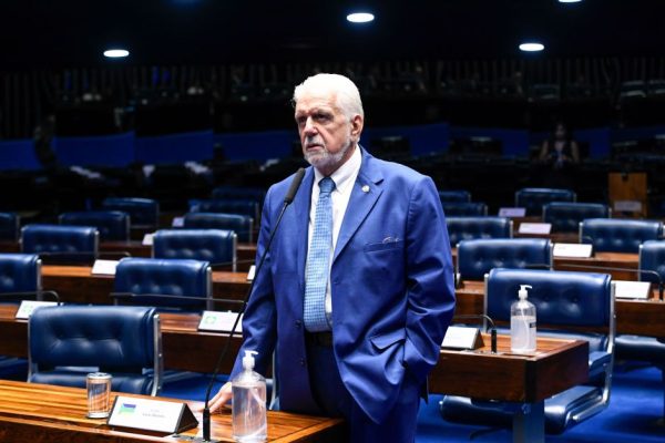 jaques-wagner-propoe-8-medidas-para-compensar-perda-de-r$-25-bi-com-desoneracao