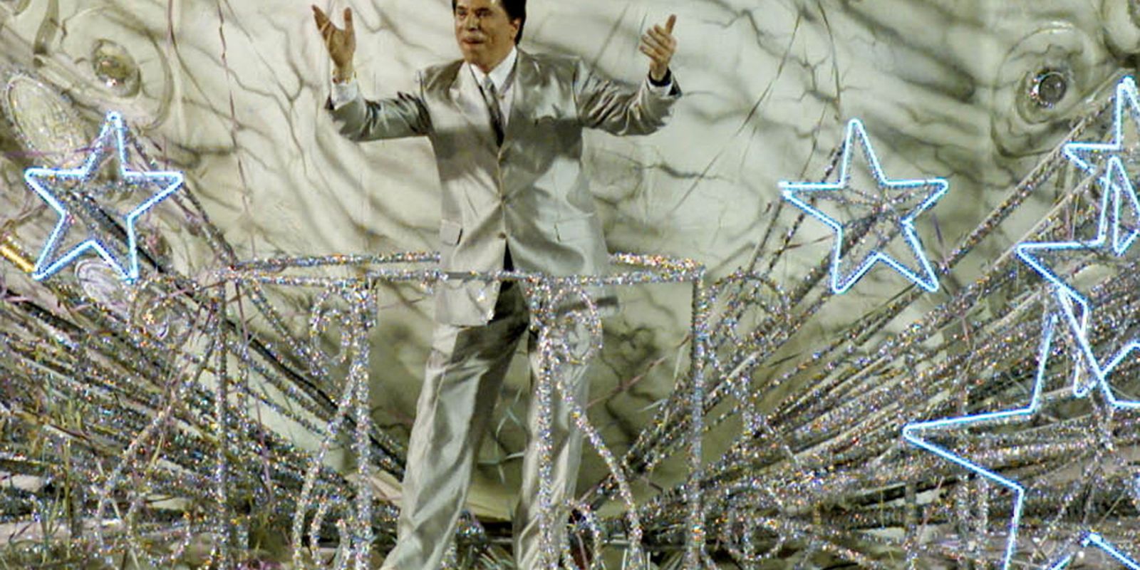 politicos-e-personalidades-lamentam-a-morte-de-silvio-santos