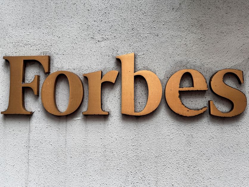 veja-quem-subiu-ou-desceu-no-ranking-das-pessoas-mais-ricas-do-mundo-da-revista-forbes