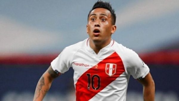 cueva:-presidente-de-clube-peruano-abre-o-jogo-sobre-situacao-do-meia