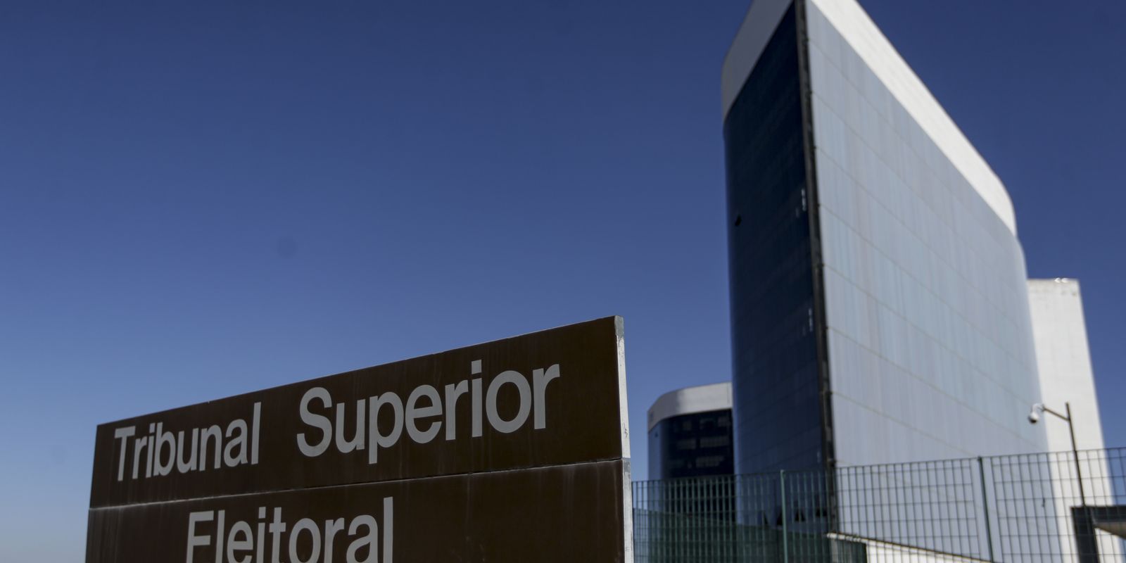 tse-vai-garantir-votacao-nos-estados-atingidos-pela-seca-na-amazonia