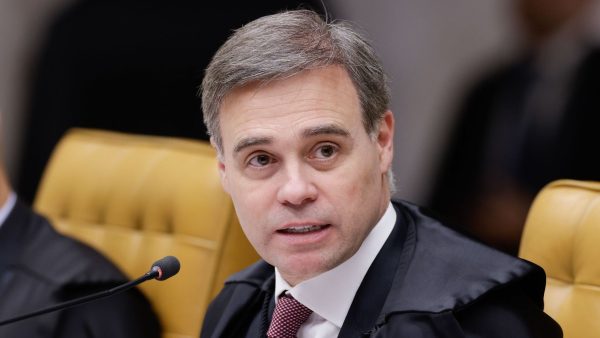 andre-mendonca-e-relator-de-acao-sobre-silvio-almeida-no-stf