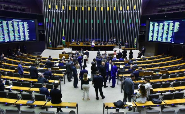 congresso-tem-quase-40-propostas-que-miram-apostas-online