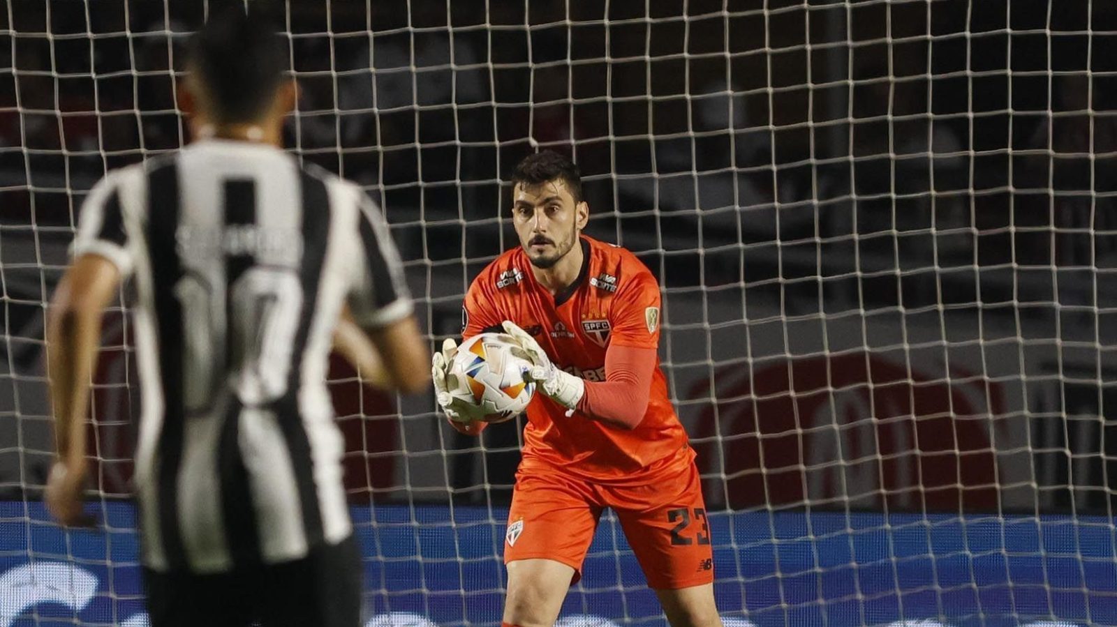 rafael-diz-que-gol-do-botafogo-contra-sao-paulo-foi-“sorte”