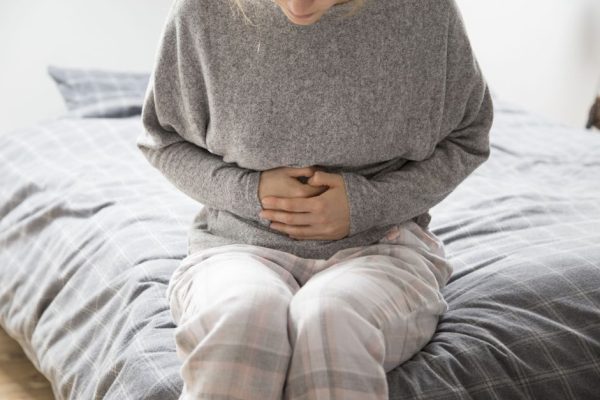 por-que-a-barriga-ronca?-entenda-as-causas-e-veja-como-parar-o-barulho
