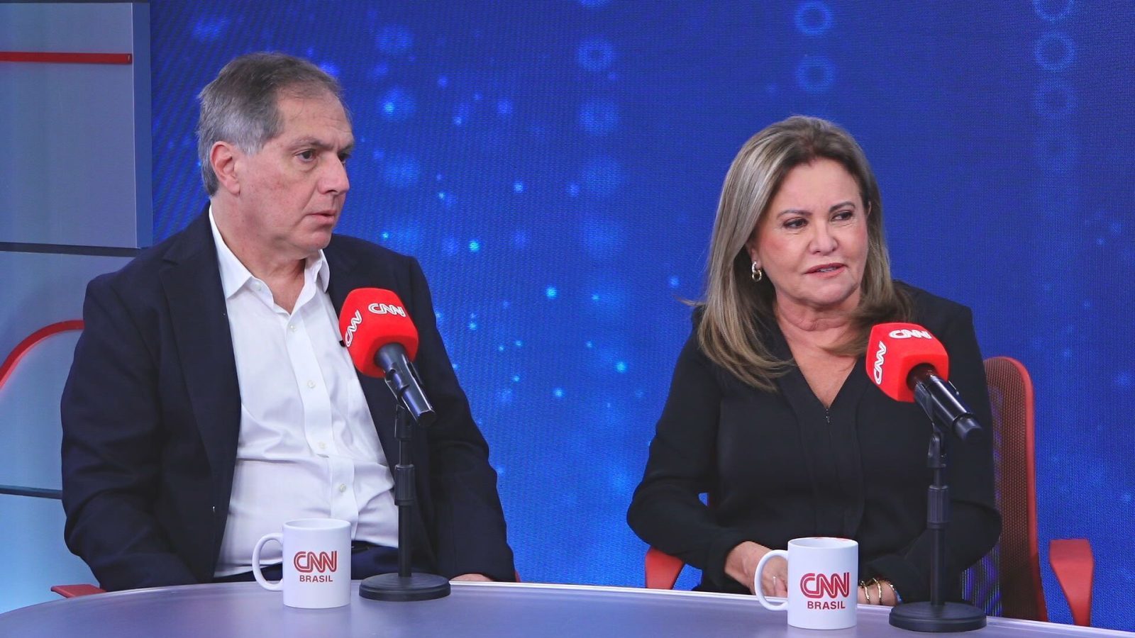 risco-de-trombose-e-maior-a-partir-dos-50-anos,-alerta-especialista