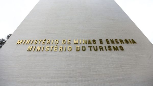 ministerio-vai-defender-que-horario-de-verao-nao-seja-retomado-neste-ano