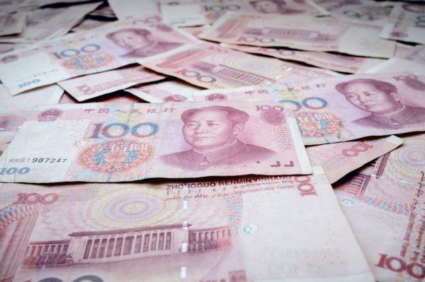 falta-capacidade-para-china-se-“desdolarizar”,-diz-especialista-a-cnn