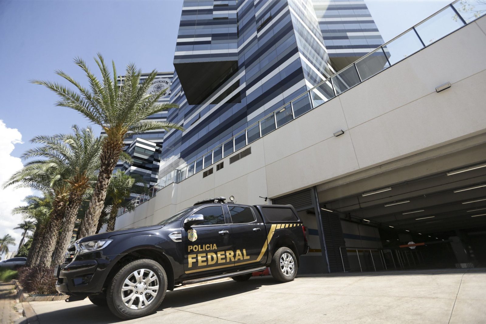 pf-nao-foi-alertada-pelo-coaf-sobre-saques-milionarios-nas-eleicoes,-dizem-fontes