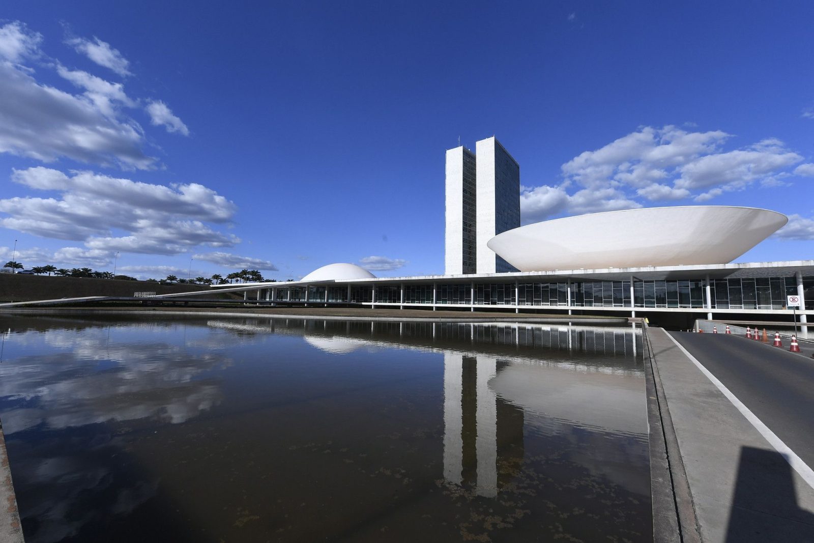 execucao-do-orcamento-federal-tem-uma-parte-que-ninguem-sabe-para-onde-foi,-avalia-thais-heredia-no-ww