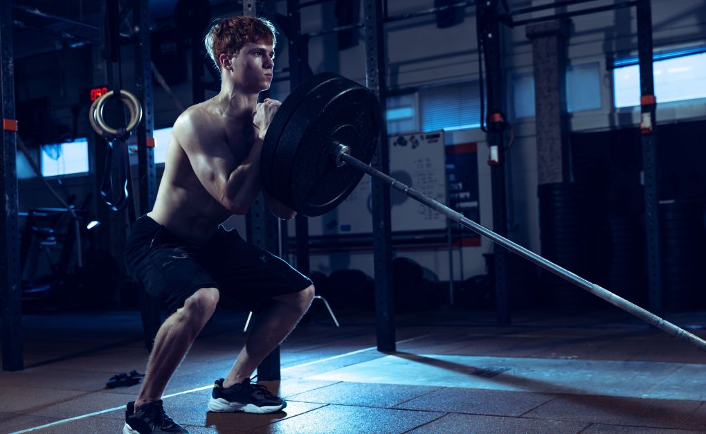 dor-nas-costas:-fazer-exercicios-de-forma-errada-pode-prejudicar-coluna