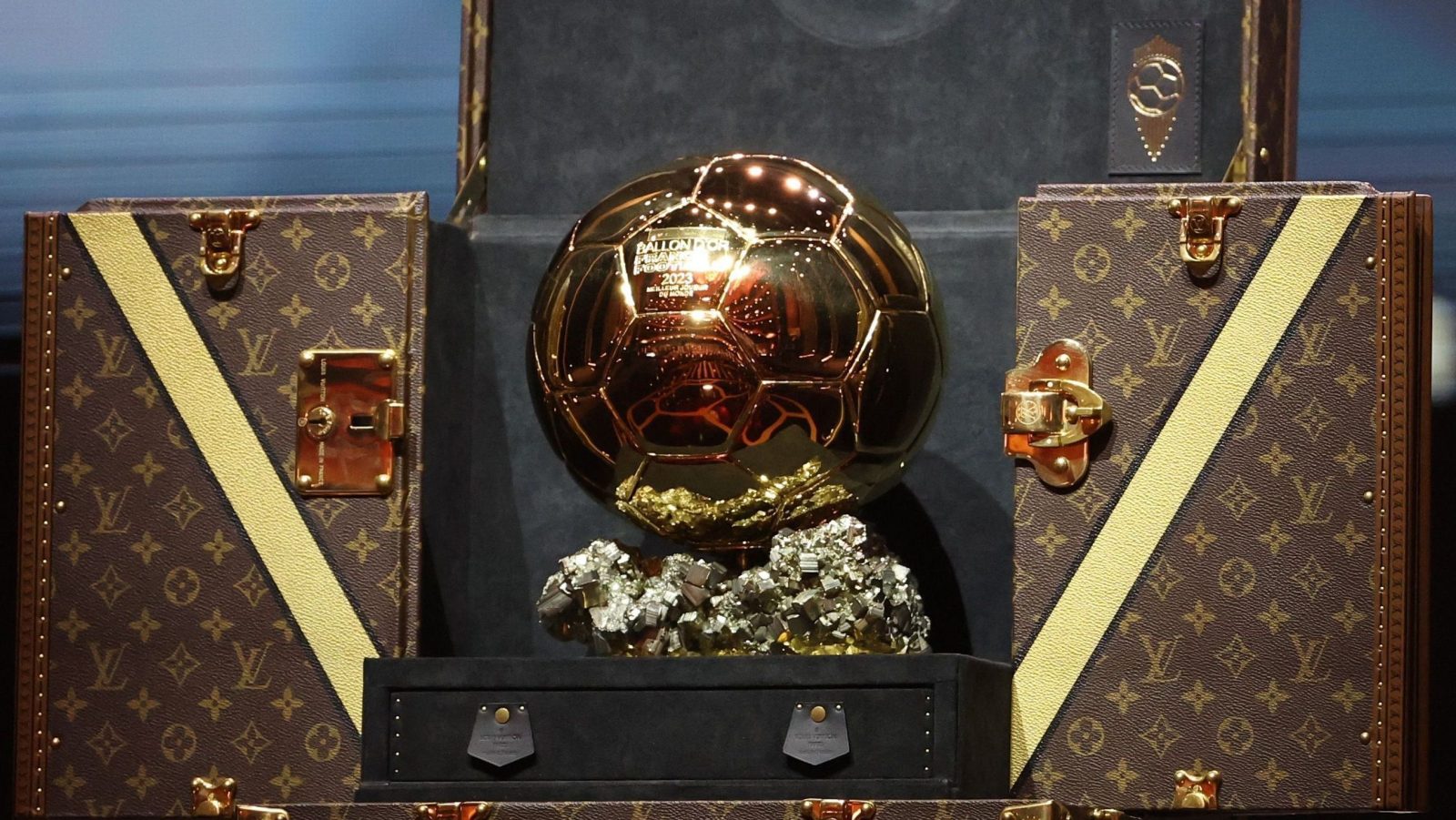 chefe-da-bola-de-ouro-opina-por-que-vini-jr-nao-ganhou-o-premio;-veja
