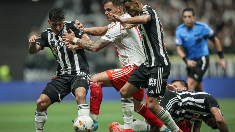 atletico-mg-esquece-vantagem-e-adota-“0-a-0”-para-ir-a-final-da-libertadores