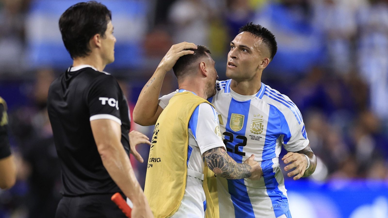 jogador-no-top-10-da-bola-de-ouro-corneta-premio:-“nao-sao-justos”