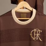 novembro-negro:-flamengo-apresenta-camisa-e-campanha-“mais-que-cultura,-identidade”