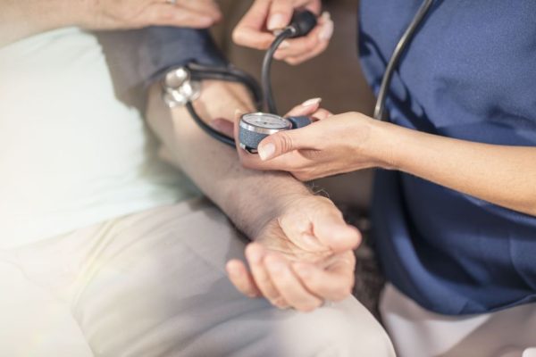 ia-pode-detectar-pressao-alta-e-diabetes-atraves-de-video,-diz-estudo