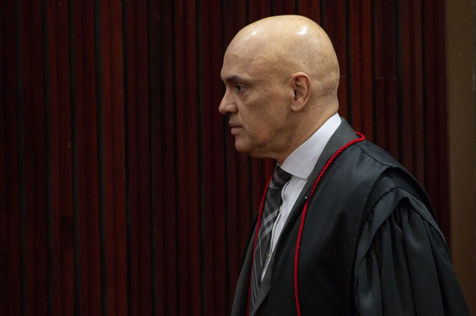 juristas-divergem-sobre-papel-de-moraes-em-investigacao-de-golpe