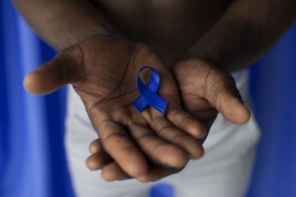 60%-dos-casos-de-cancer-de-prostata-sao-em-negros,-alerta-especialista
