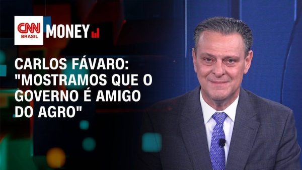 bolsas-de-ny-fecham-em-alta-e-renovam-recordes-apesar-de-tarifas