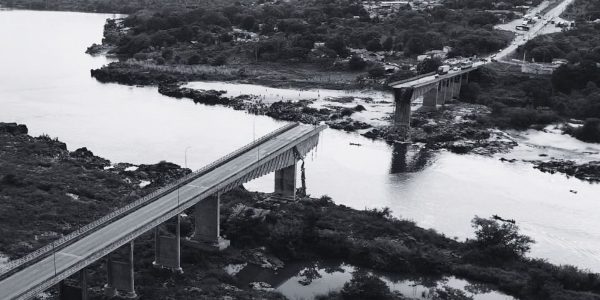 marinha-confirma-11-mortos-na-queda-de-ponte