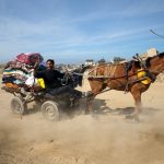 israel-solta-90-palestinos-apos-libertacao-de-tres-refens-do-hamas