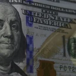 dolar-cai-para-r$-5,94-e-fecha-no-menor-nivel-desde-fim-de-novembro