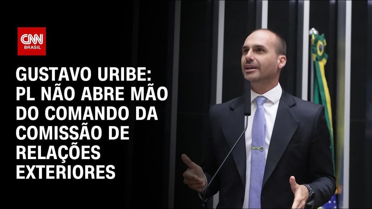 oposicao-pede-reuniao-com-pgr-sobre-passaporte-de-eduardo-bolsonaro
