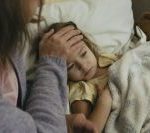 maes-vacinadas-contra-covid-19-protegem-bebes-com-aleitamento-exclusivo