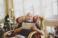 novo-tratamento-pode-controlar-sintomas-de-alzheimer,-mostra-estudo