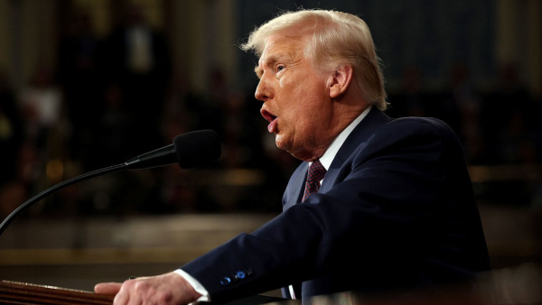 trump-anuncia-tarifa-de-25%-a-paises-que-comprarem-petroleo-da-venezuela