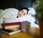 dormir-de-meias-pode-ajudar-a-melhorar-qualidade-do-sono;-entenda