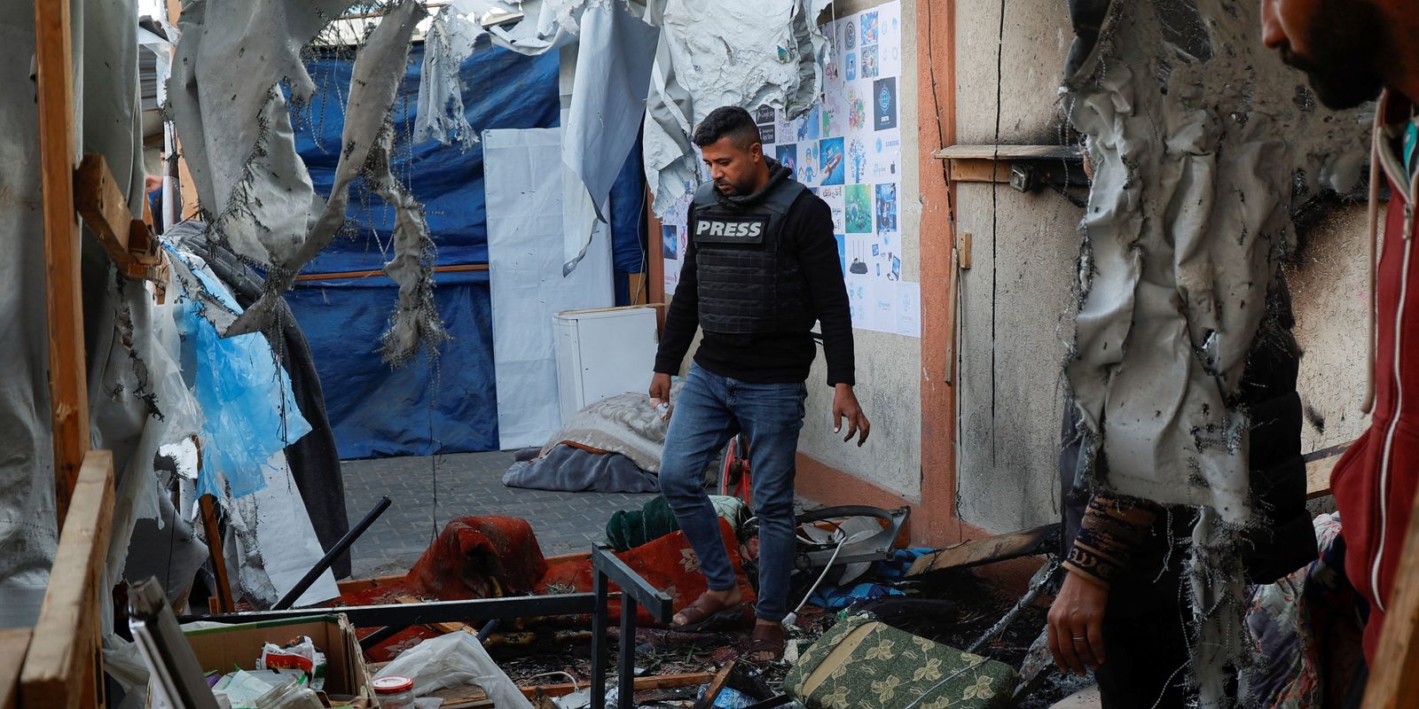 israel-bombardeia-tenda-com-jornalistas-ao-lado-de-hospital-de-gaza