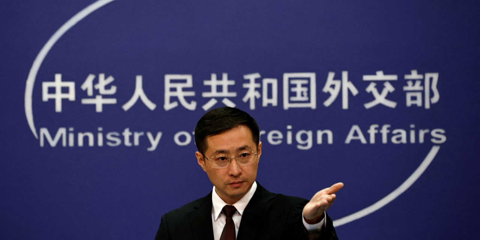 “china-lutara-ate-o-fim”,-diz-porta-voz-sobre-guerra-comercial