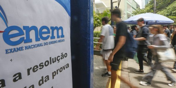 prazo-para-pedir-isencao-da-inscricao-no-enem-comeca-nesta-segunda