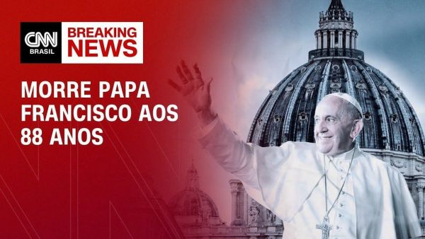 edificio-da-prefeitura-de-sp-recebe-projecao-em-homenagem-ao-papa-francisco