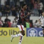 libertadores:-sao-paulo-supera-libertad-e-assume-lideranca-do-grupo-d